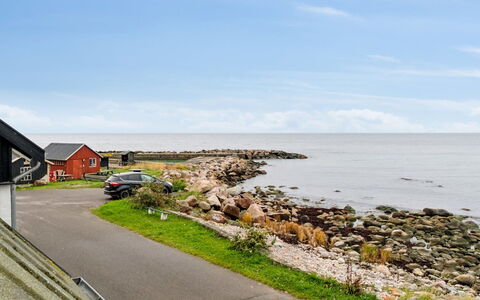 Malila - 15M from the Sea: Hus, Hjem, Boligområde, Sommerhus, Sidespor, Estate, Indkørsel, Gård