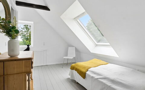 Keyla - 2.3Km from the Sea: Tag, Hus, Hjem, Sommerhus, Sidespor, Estate, Indkørsel, Garden Bygninger, Gård, Skur