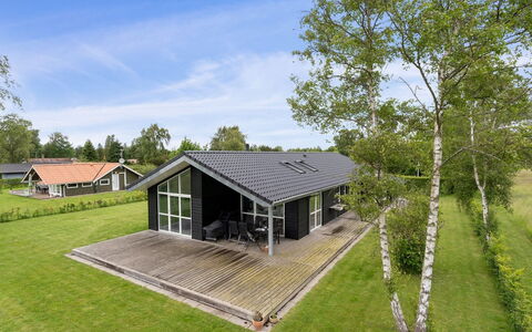 Hæryst - 300M from the Sea: Tag, Hus, Hjem, Sommerhus, Dør, Sidespor, Dæk, Veranda, Planke, Hårdttræ