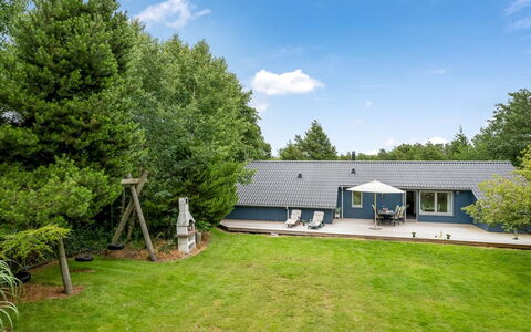 Ljiljana - 2Km from the Sea: Sommerhus, Skur, Hytte, Stuehus, Prærie, Hytte, Lade, Bjælkehytte, Garden Bygninger
