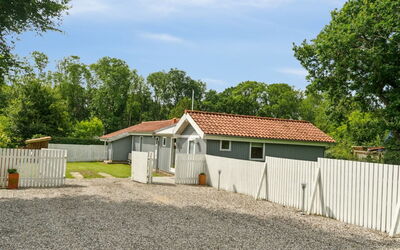 Salvina - 300M from the Sea