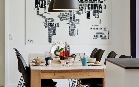 Gertraude - 800M from the Sea: Indretning, Møbel, Wall Sticker, Værelse, Stue, Stol, Spisestue, Køkken & Spisebord, Lampe, Tapet