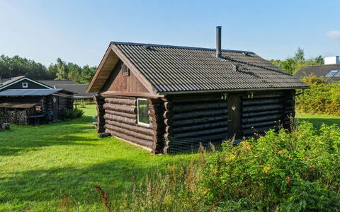 Barni - 7Km from the Sea: Hus, Tag, Hjem, Sommerhus, Skur, Garden Bygninger, Sidespor, Gård, Bjælkehytte, Hytte