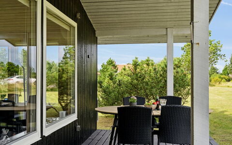 Mirkka - 200M from the Sea: Græs, Græs-, Land Lot, Sommerhus, Landdistrikt, Eng, Garden Bygninger, Have, Skur