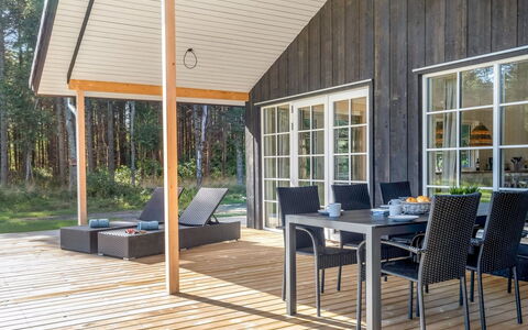 Gedda - from the Sea: Hjem, Sommerhus, Dør, Estate, Skygge, Sidespor, Hårdttræ, Garden Bygninger, Veranda, Design