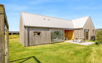Onni - 250M from the Sea