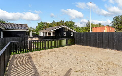 Ani - 700M from the Sea: Træ, Hjem, Veranda, Dæk, Hårdttræ, Tag, Bejdse, Trægulve, Eco Hotel