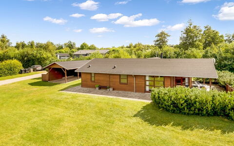 Yngve - 3.5Km from the Sea