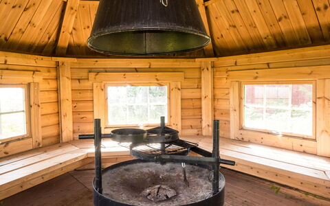 Mansikkaranta 2: Træ, Sommerhus, Hus, Hjem, Dør, Hårdttræ, Garden Bygninger, Bejdse, Bjælkehytte, Planke