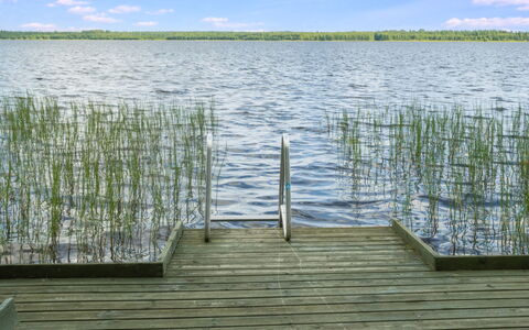 Mansikkaranta 3, Osittain Esteetön: Vand, Krop Af Vand, Boardwalk, Dok, Sø, Hårdttræ, Planke, Dæk, Walkway, Marsk