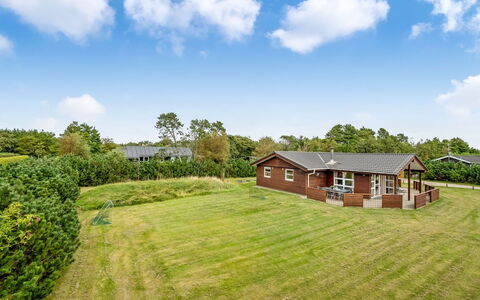 Thorger - 550M from the Sea: Tag, Hus, Hjem, Sommerhus, Dør, Sidespor, Dæk, Veranda, Planke, Hårdttræ