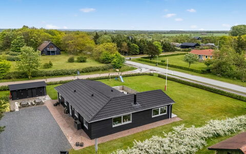 Amine - 300M to the Fjord: Bygning, Hus, Hjem, Tag, Boligområde, Arkitektur, Sommerhus, Landdistrikt, Land Lot, Almindeligt