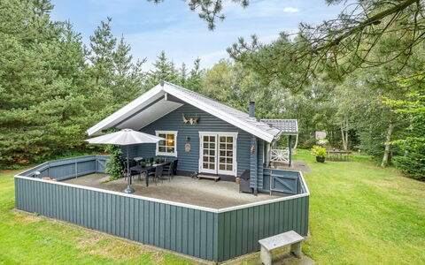 Femme: Hus, Hjem, Sommerhus, Estate, Gård, Stuehus, Sidespor, Garden Bygninger, Veranda