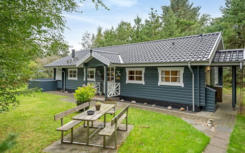 Femme: Bjergrige Landskabsformer, Bjerg, Bakke, Bjergkæde, Hill Station, Menneskelig Bosættelse, Urban Design, Alps, Dal, Topmøde