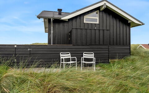 Egino - 90M from the Sea: Bjergrige Landskabsformer, Bjerg, Bakke, Bjergkæde, Hill Station, Menneskelig Bosættelse, Urban Design, Alps, Dal, Topmøde