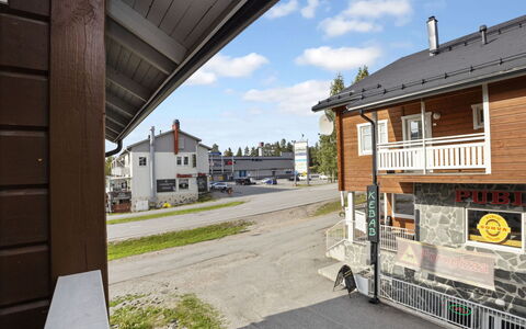 Leviraitti 4 a 4: Sommerhus, Hus, Hjem, Garden Bygninger, Sidespor, Bjælkehytte, Stuehus, Estate, Skur, Gård