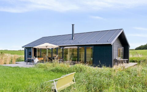 Aatos - 250M from the Sea: Bjergrige Landskabsformer, Bjerg, Bakke, Bjergkæde, Hill Station, Menneskelig Bosættelse, Urban Design, Alps, Dal, Topmøde