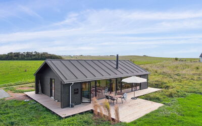 Aatos - 250M from the Sea