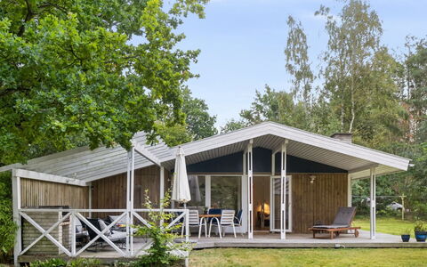 Arto - 1.2Km from the Sea: Hjem, Sommerhus, Veranda, Sidespor, Stuehus, Udendørs Struktur