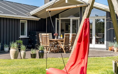 Nadica - 400M from the Sea: Træ, Hjem, Veranda, Dæk, Hårdttræ, Tag, Bejdse, Trægulve, Eco Hotel