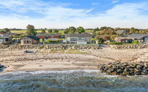Diderik - 5M from the Sea: Kyst, Kyst, Landskab, Hus, Hjem, Coastal Og Oceaniske Landskabsformer, Strand, Hav, Sommerhus, Sand
