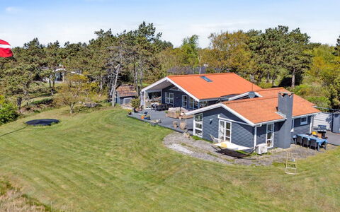 Hening - 50M from the Sea