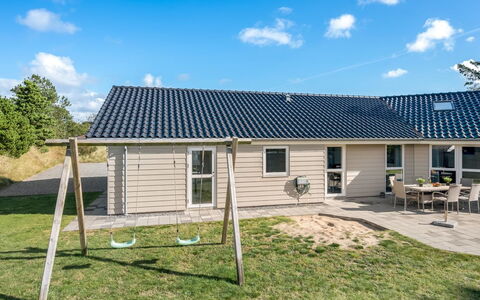 Elektra - 1.2Km from the Sea: Tag, Hus, Hjem, Sommerhus, Dør, Sidespor, Dæk, Veranda, Planke, Hårdttræ