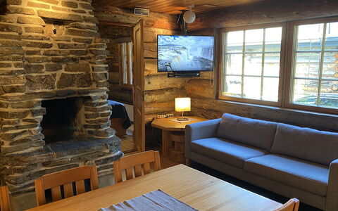 Kuusi-Ruka 6: Træ, Sommerhus, Loft, Bjælkehytte, Hårdttræ, Bejdse, Tømmer, Stue, Planke