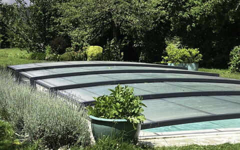 La Longère: Busk, Have, Skygge, Bunddække, Landscaping, Lawn, Design, Backyard, Gård