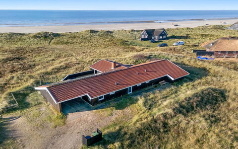 Jaana - 10M from the Sea: Træ, Hjem, Veranda, Dæk, Hårdttræ, Tag, Bejdse, Trægulve, Eco Hotel