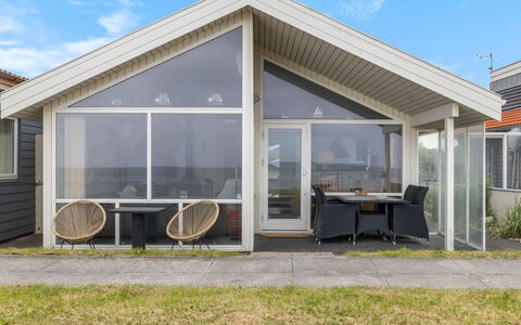 Aswith - 5M from the Sea