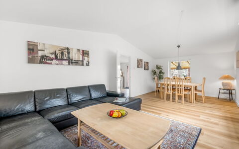 Agla - 2.5Km from the Sea: Møbel, Couch, Indretning, Gulvbelægning, Etage, Træ, Loft, Stue, Værelse, Trægulve
