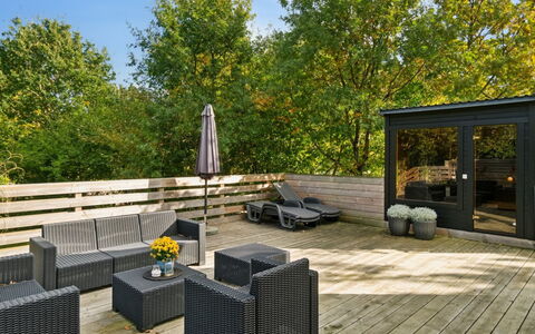 Elmeri - 200M from the Sea: Hus, Hjem, Tag, Sommerhus, Estate, Landscaping, Garden Bygninger, Sidespor, Stuehus