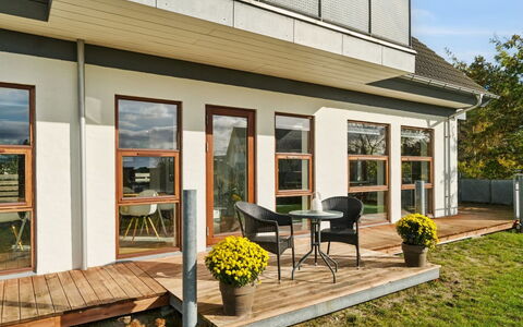 Elmeri - 200M from the Sea: Hus, Hjem, Tag, Sommerhus, Estate, Landscaping, Garden Bygninger, Sidespor, Stuehus