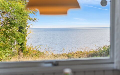 Caren - 75M from the Sea: Hus, Hjem, Tag, Sommerhus, Estate, Landscaping, Garden Bygninger, Sidespor, Stuehus