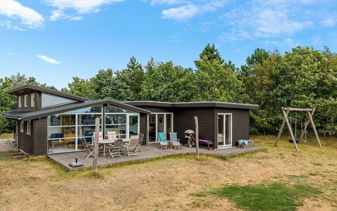 Veetrikki - 350M from the Sea: Hjem, Hus, Sommerhus, Tag, Dør, Sidespor, Estate, Veranda, Garden Bygninger, Gård
