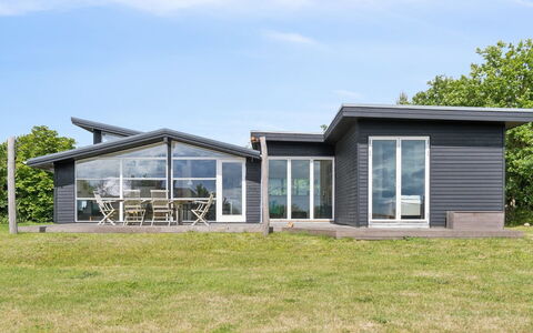 Veetrikki - 350M from the Sea: Bjergkæde, Dal, Bjerglandsby, Ferieby