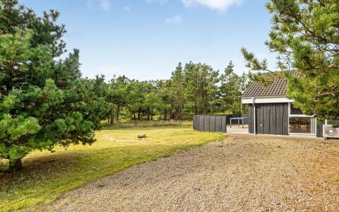 Skrollan - 200M to the Fjord: Busk, Land Lot, Landdistrikt, Sommerhus, Landscaping, Have, Skygge, Estate, Lawn, Garden Bygninger