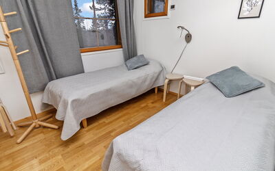 Karhunvartijanmaja D4