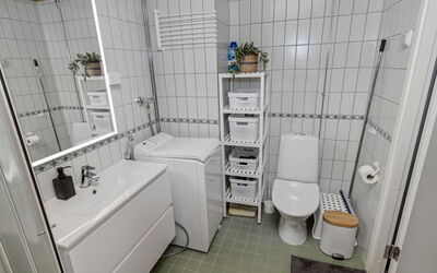 Karhunvartijanmaja D4