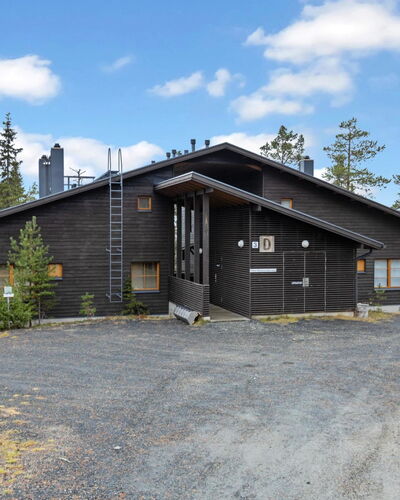 Karhunvartijanmaja D4