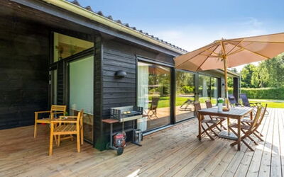 Aruna - 550M from the Sea