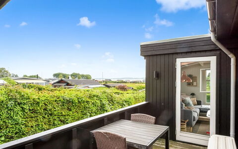 Filomena - 300M from the Sea: Hus, Tag, Hjem, Sommerhus, Estate, Stuehus, Villa, Veranda, Sidespor