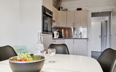 Answald - 6Km from the Sea: Lejlighed, Ejerlejlighed, Estate, Altan, Villa, Hotel