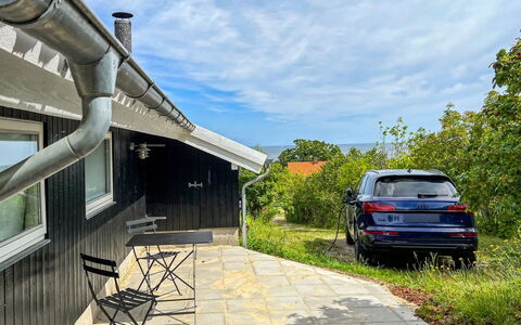 Ågot - 350M from the Sea: Tag, Sommerhus, Sidespor, Indkørsel