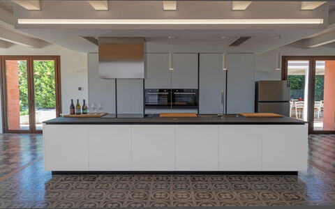 Relais Tenuta Santori: Ejendom, Møbel, Cabinetry, Bygning, Træ, Countertop, Indretning, Gulvbelægning, Etage, Væg
