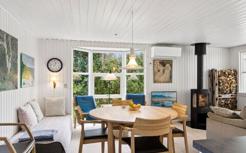Jannike - 150M from the Sea: Træ, Hjem, Veranda, Dæk, Hårdttræ, Tag, Bejdse, Trægulve, Eco Hotel