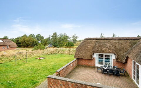 Madsen - from the Sea: Hus, Hjem, Tag, Sommerhus, Land Lot, Estate, Stuehus, Landsby, Farm