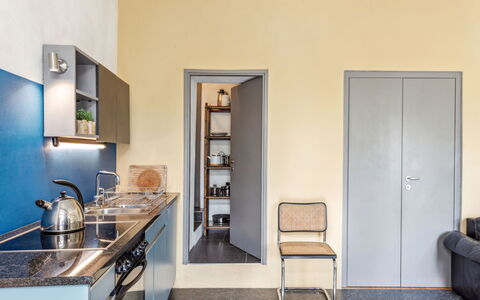 Feriebolig:&nbsp;Egner- Apt.steintisch 361.3