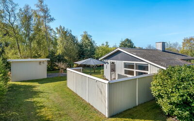 Jalina - 500M from the Sea